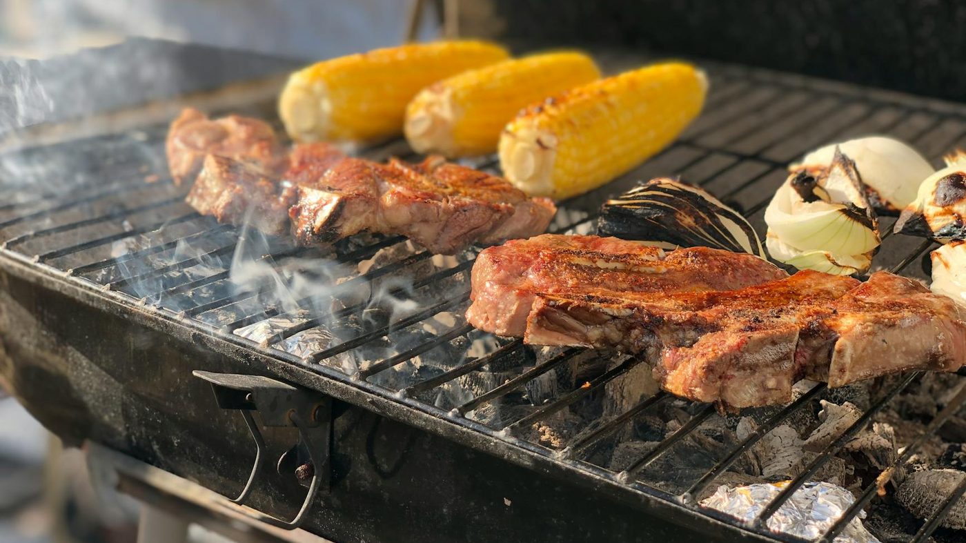 How Long Does Cooked Steak Last in the Fridge?