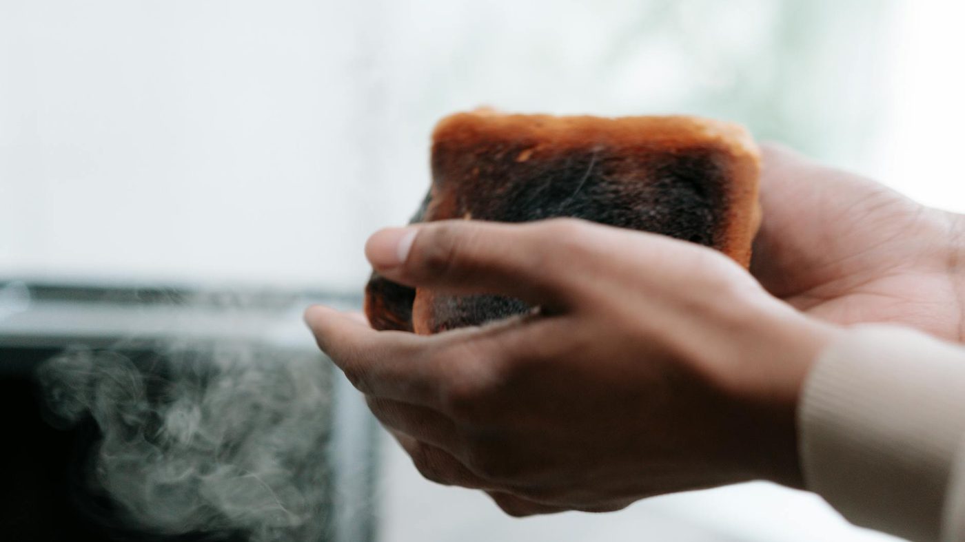 How to Fix Burnt Food (rescue guide)