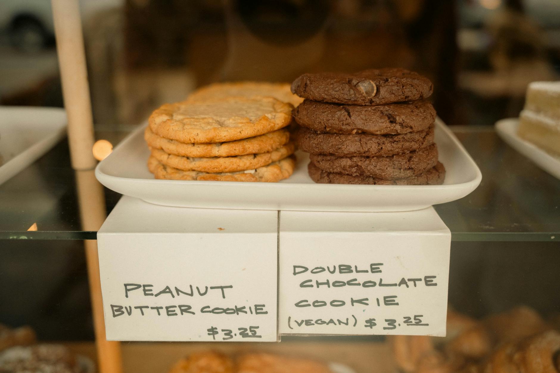 The Ultimate Guide to Peanut Butter Cookies (No Flour): 3 Ingredients, Infinite Flavor