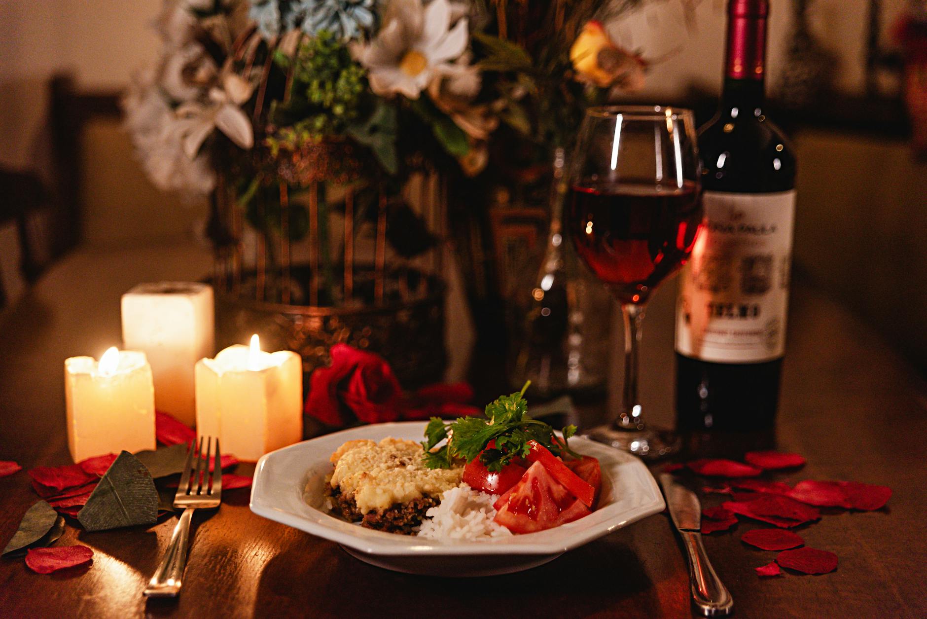 The Ultimate Romantic Dinner for Two: A Step-by-Step Guide to a Restaurant-Quality Date Night at Home
