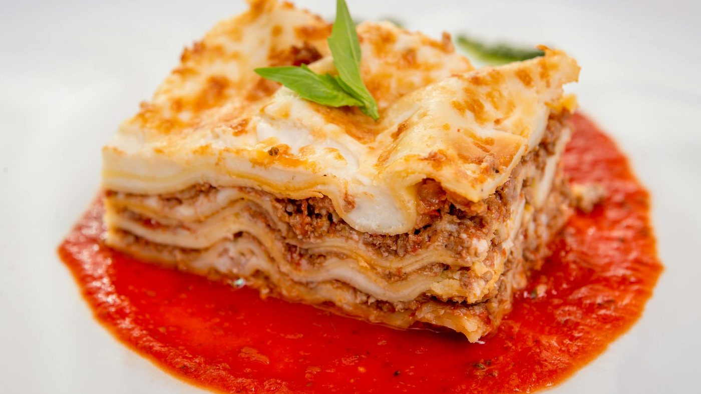 What to Serve with Lasagna (Easy Sides)