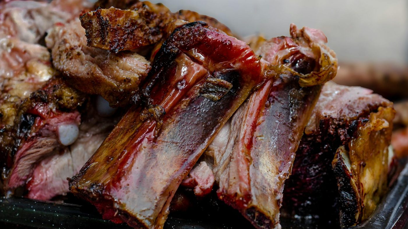 What to Serve with Ribs (25 BBQ Sides)